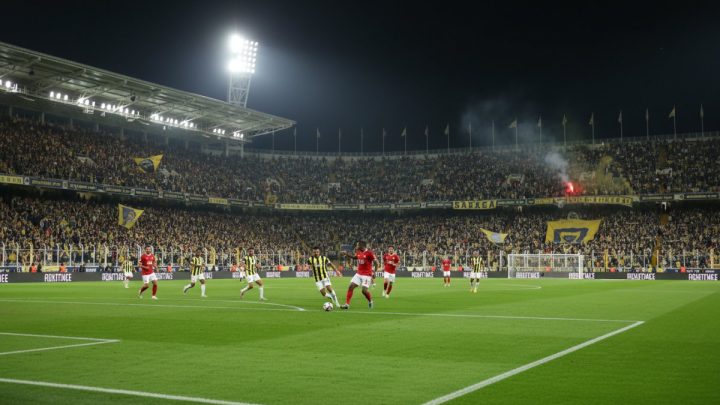 Fenerbahçe ve Nottingham Forest Avrupa Sahnesinde Karşı Karşıya Geliyor