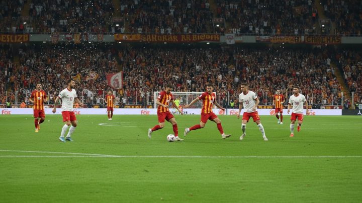 Sarı Lacivertlilerin İngiliz Ekibiyle Kritik Avrupa Sınavı